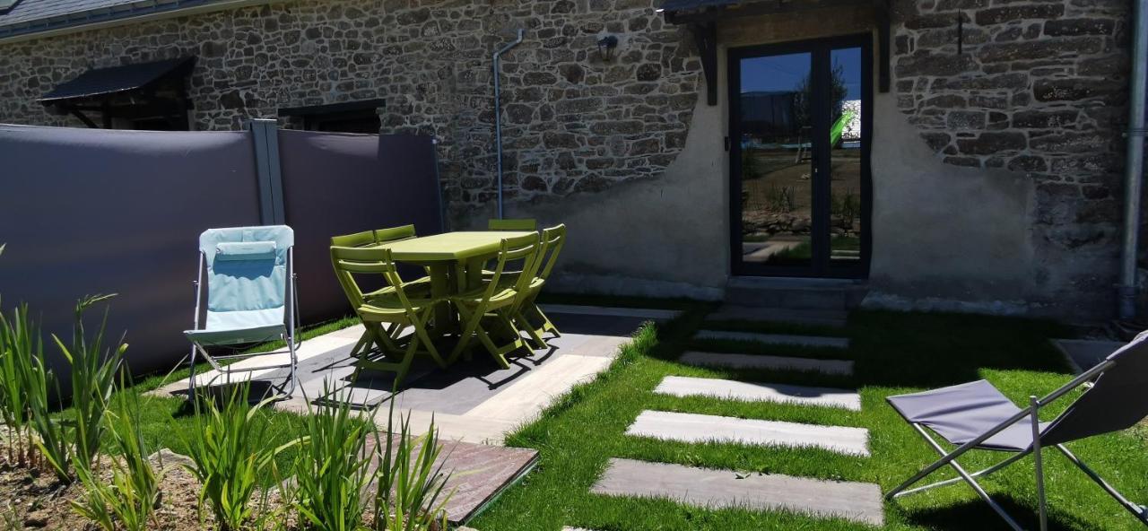 Villa Gite Les Chataigniers Entre Terre Et Mer Pleucadeuc Exterior foto