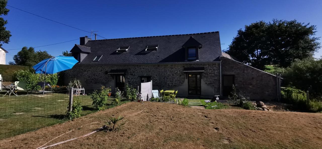 Villa Gite Les Chataigniers Entre Terre Et Mer Pleucadeuc Exterior foto